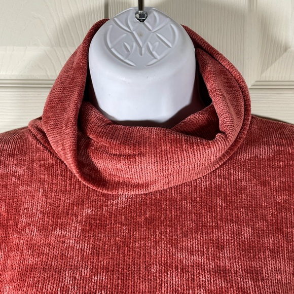 Cozy Long Sleeve Rust Dress - Picture 3 of 6